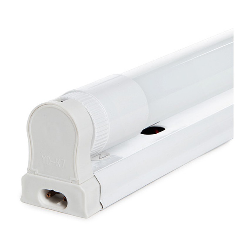 Luminaria Regleta Led T8 20W 1800Lm con Tubo de Cristal 1200mm