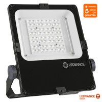 Proyector Ledvance 50W 6300Lm Asimétrico 55x110 IP66 Serie Flood Performance
